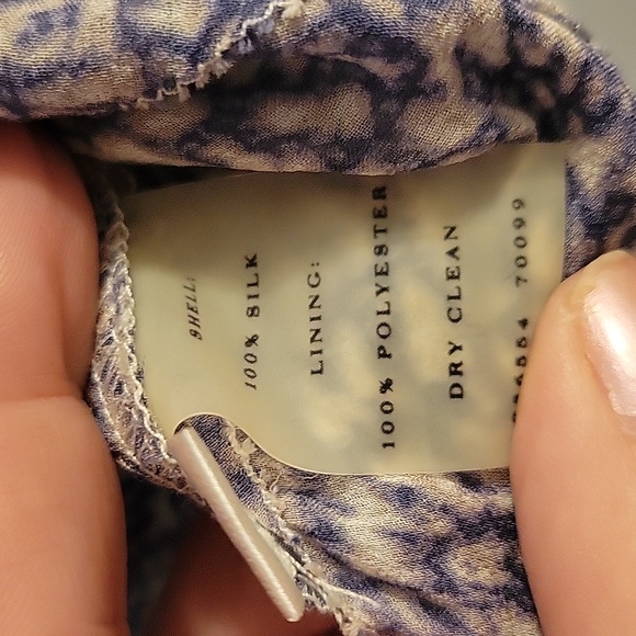 Ann Taylor Lilac Ruffled Silk Sleeveless Tank Top Small - Picture 6 of 6